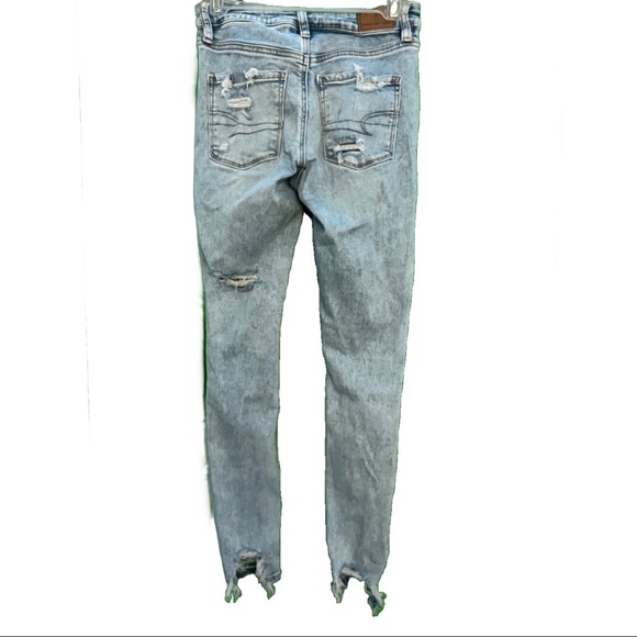 American Eagle NE(X)T LEVEL STRETCH Distressed Jeans (0) - Picture 2 of 4